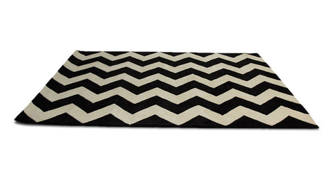 Contemporary Wool Rug - Brighton Chevron Rug in Monochrome Black and White
